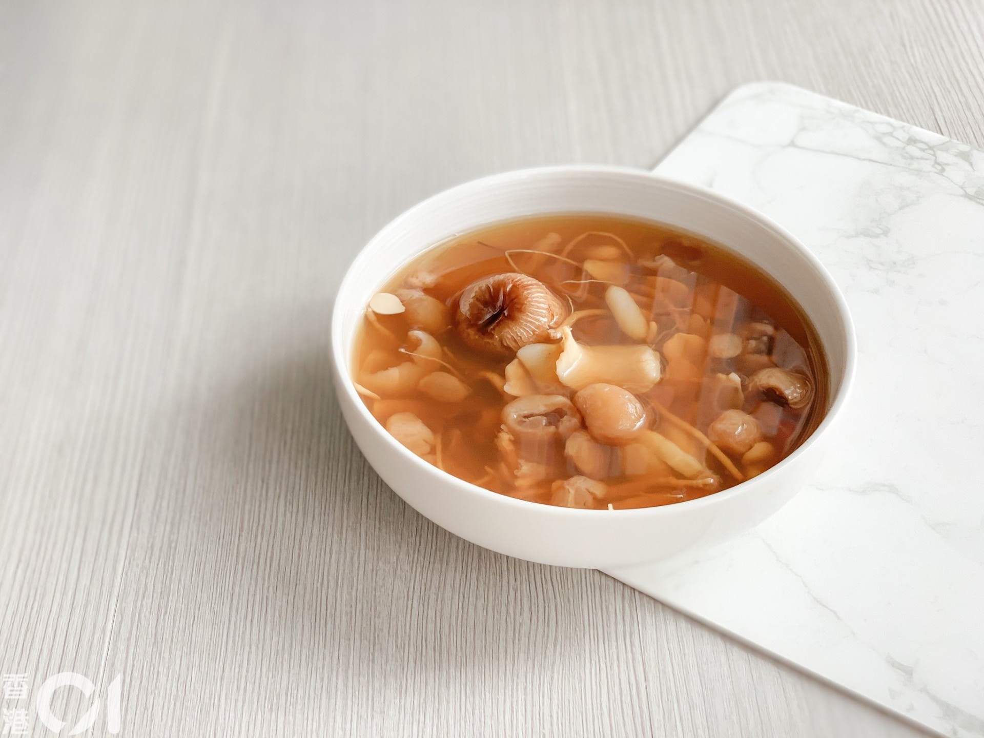 大暑湯水食譜 花旗參鬚麥冬圓肉蓮子湯夏天消暑解熱生津補氣