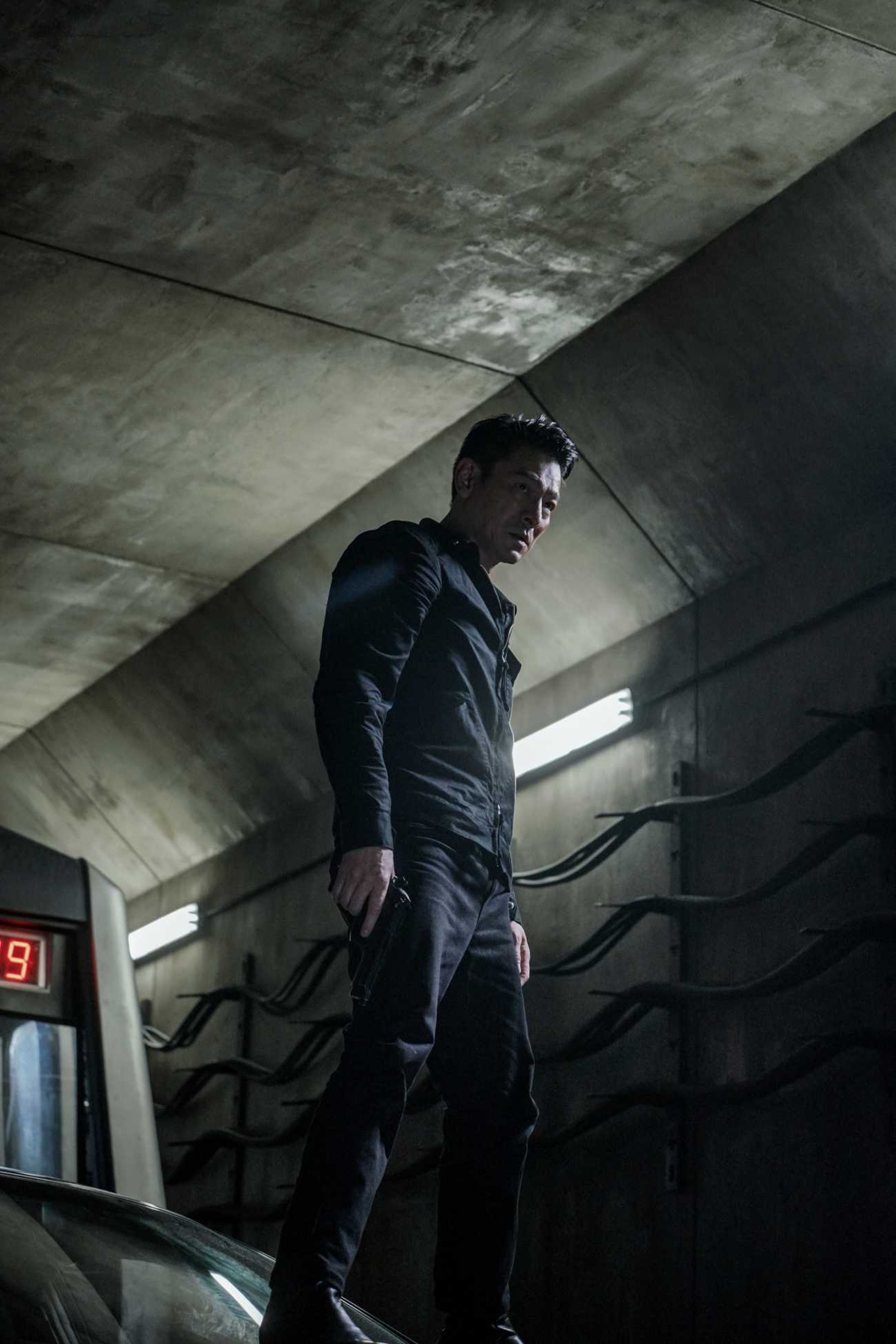 有型!(《掃毒2天地對決》劇照)