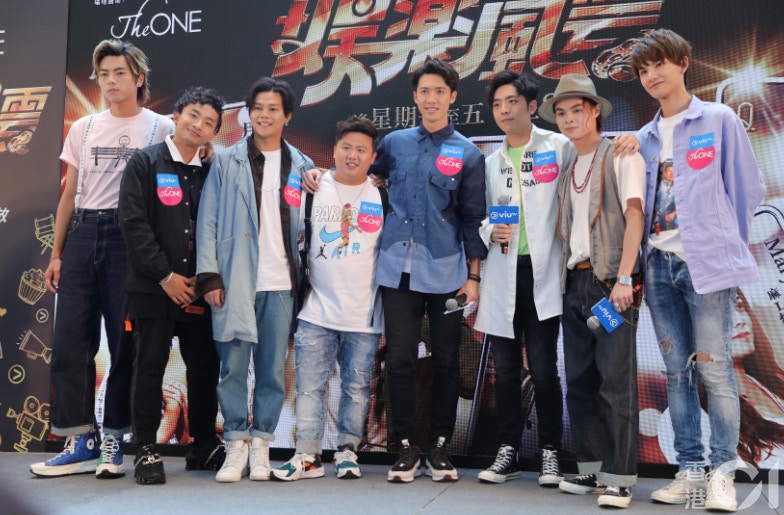 ERROR同MIRROR一眾成員在《娛樂風雲》踫頭，不知道會擦出咩火花呢？（葉兆康攝）