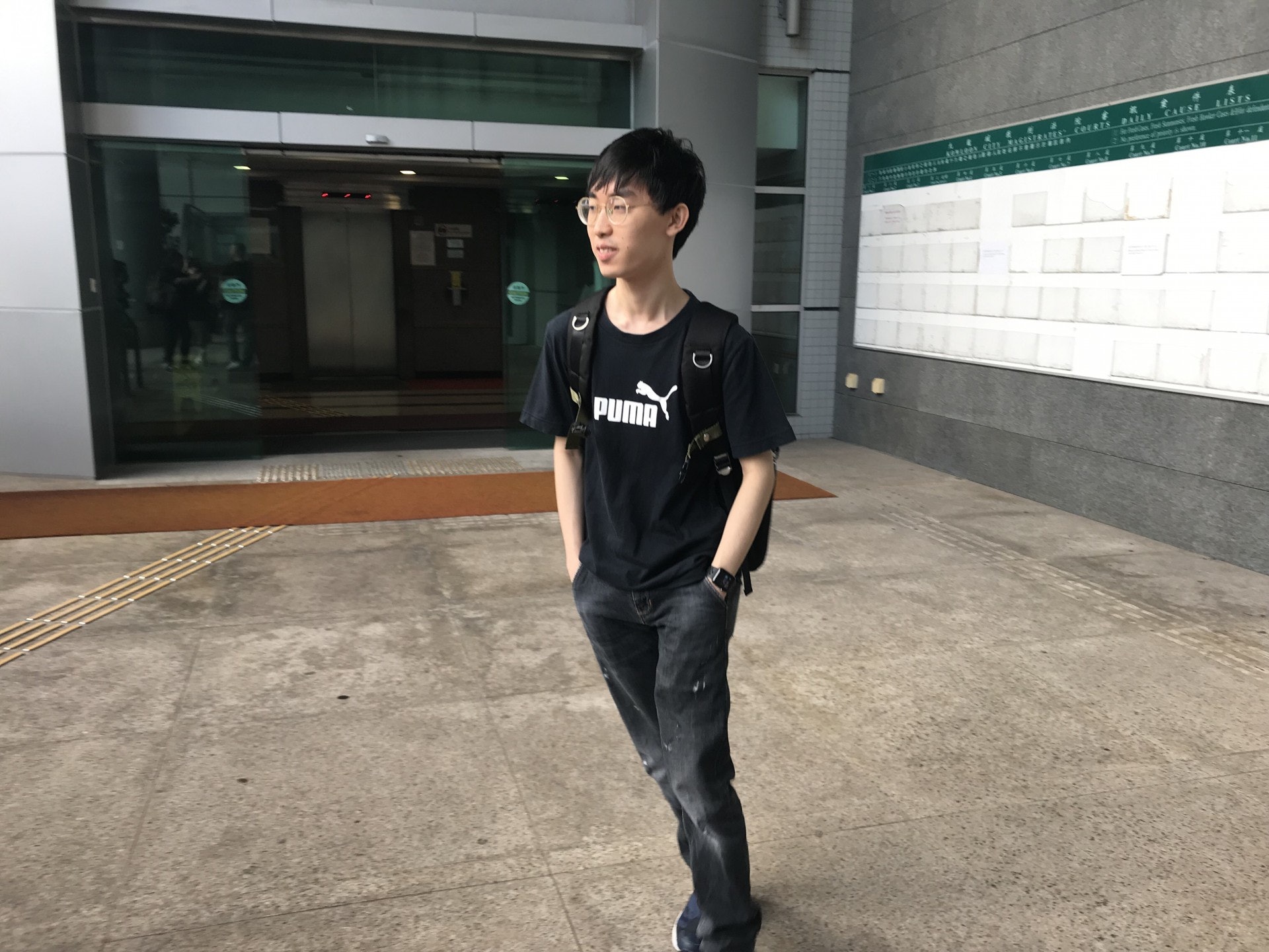 另一事主梁浩明稱因覺煩及想盡快離開,最後簽下了協議書。(李慧娜攝) 另一事主梁浩明稱因覺煩及想盡快離開,最後簽下了協議書。(李慧娜攝)