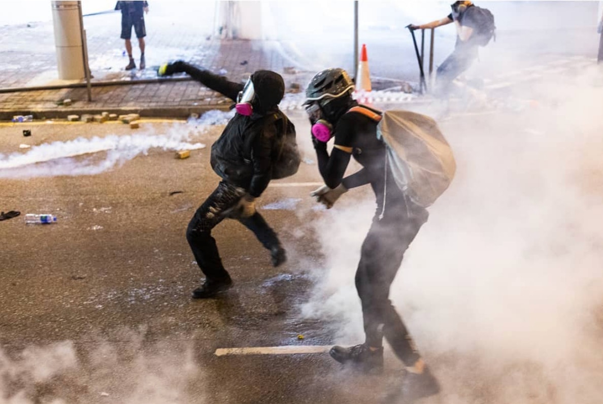 【外國勢力】英籍攝影師上前線 ：香港示威者比英人團結 Gg1GCZgJbfvQYPg7eTEfixsrf0viNMipgVrHEoFaxxI