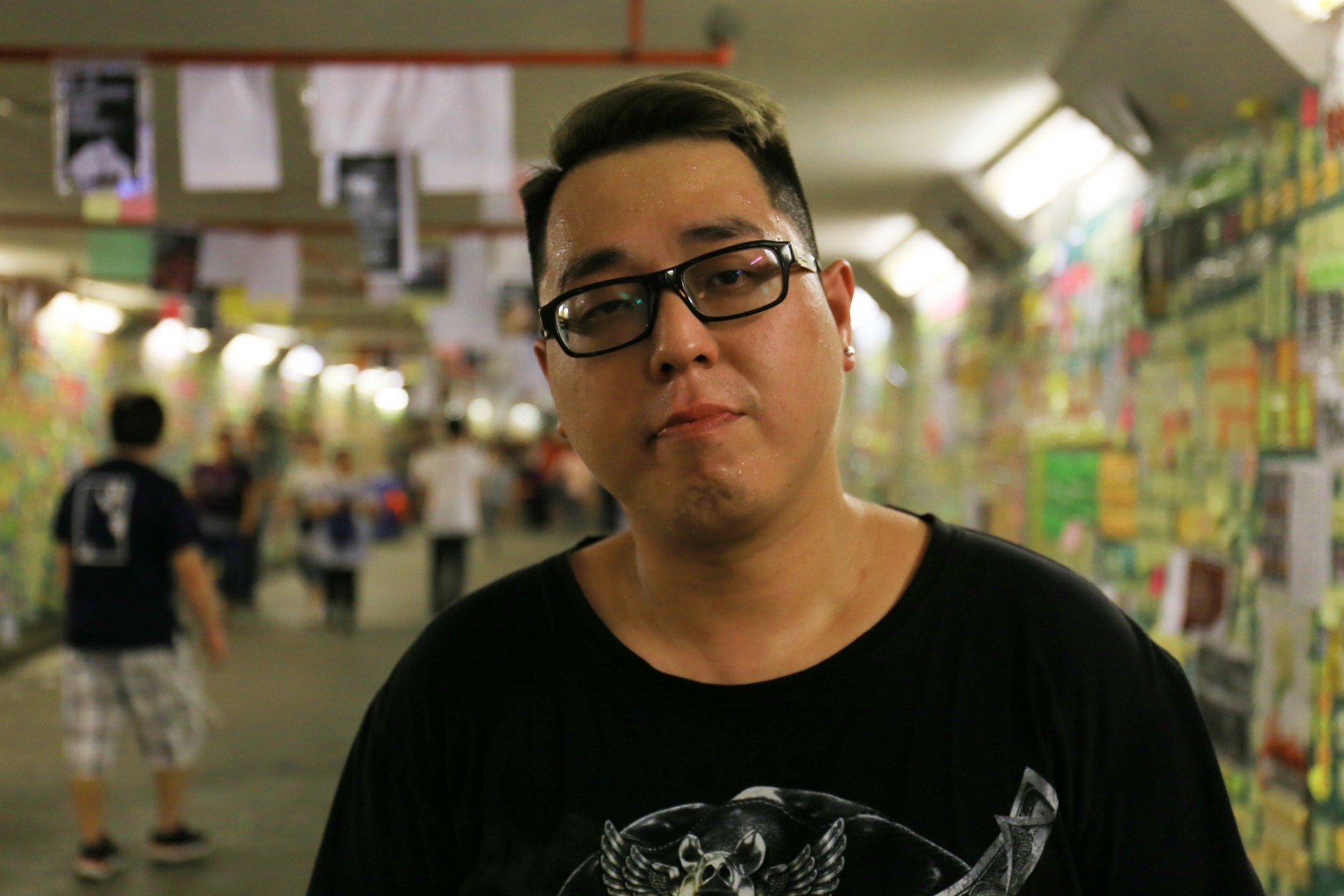 Ken指,現場除了未有人即時勸阻打尖的人,亦沒有人將長者及有需要人士作特別處理。(鄧栢良攝) Ken指,現場除了未有人即時勸阻打尖的人,亦沒有人將長者及有需要人士作特別處理。(鄧栢良攝)