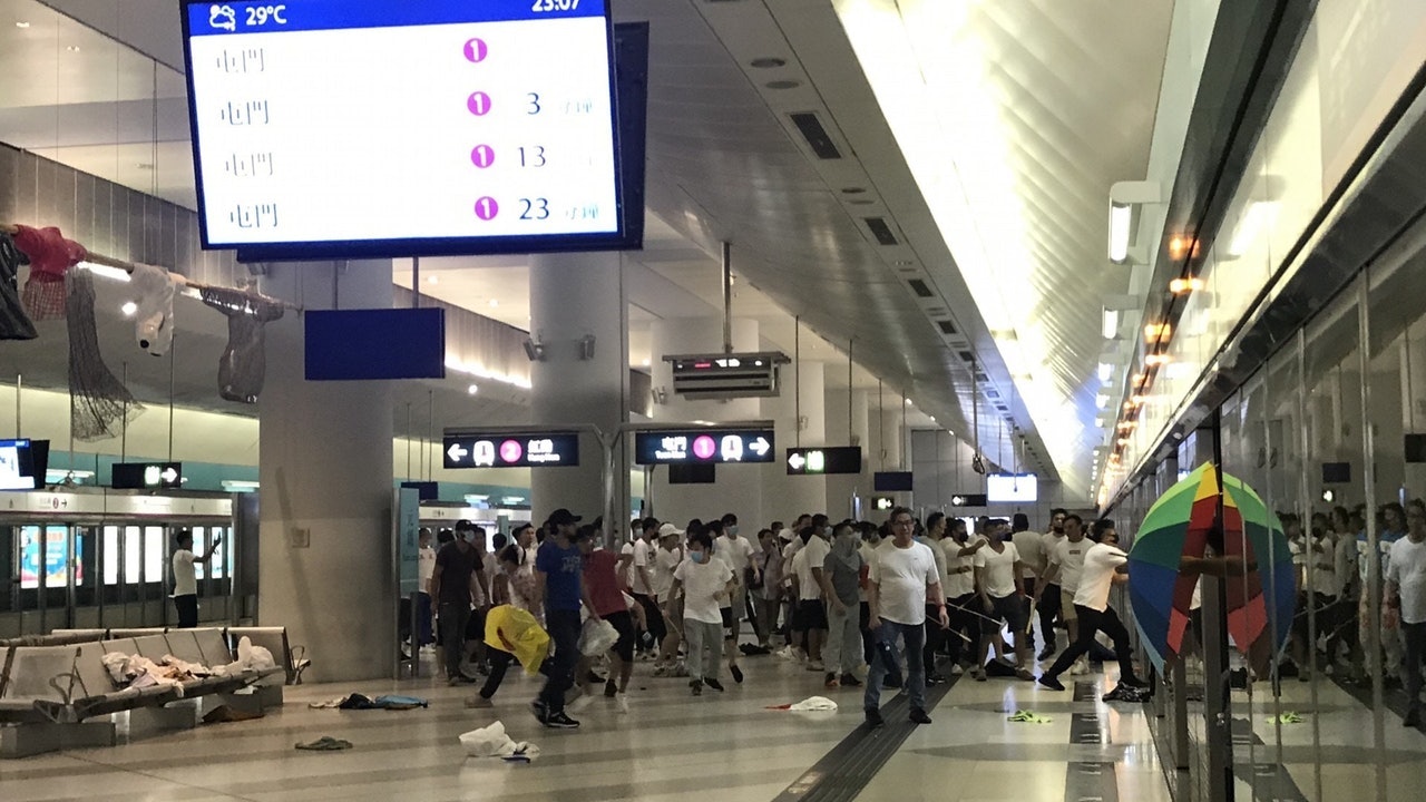 【元朗黑夜】衝突後睇樓量回復正常 代理:買家想借勢「執平貨」 【元朗黑夜】衝突後睇樓量回復正常 代理:買家想借勢「執平貨」