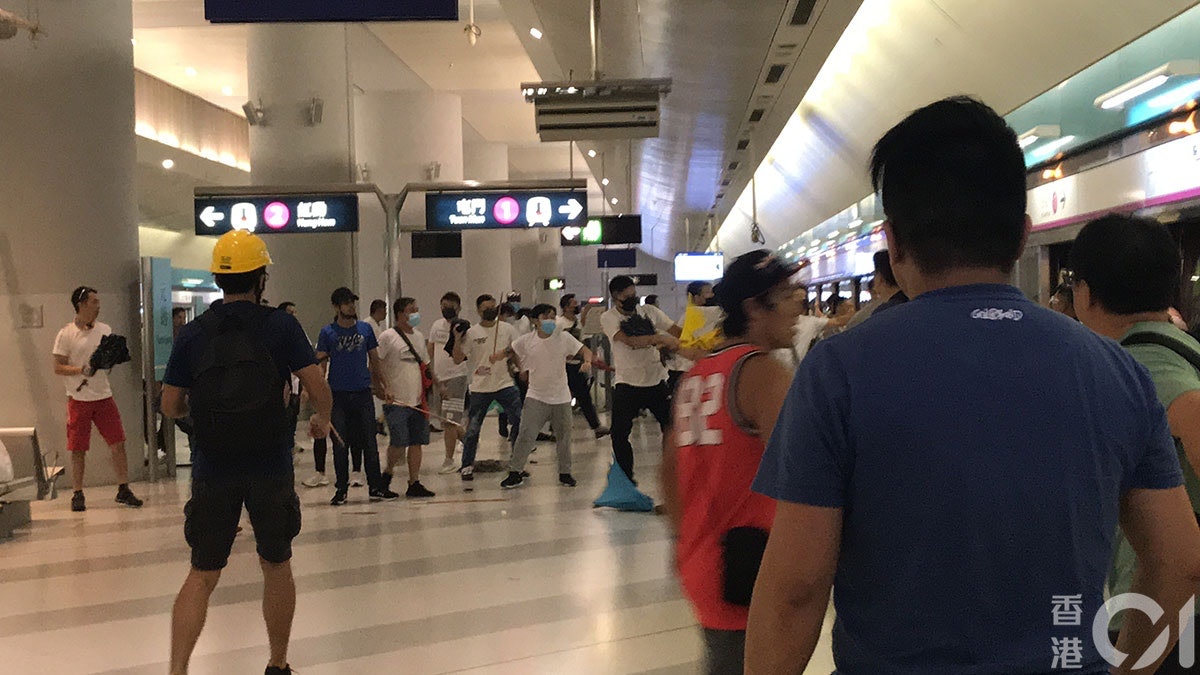 【元朗黑夜】逾300高教界人士對襲擊震怒 林鄭責不可卸 【元朗黑夜】逾300高教界人士對襲擊震怒 林鄭責不可卸