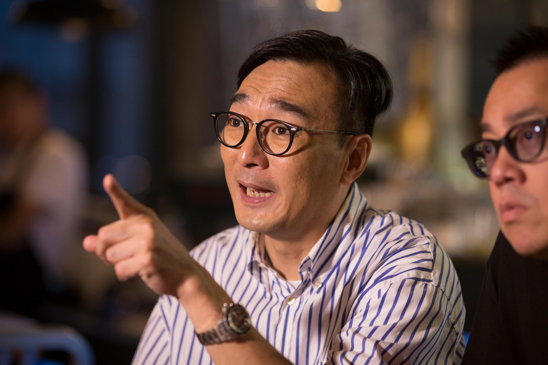 鄒凱光出黑Tee賺錢被質疑食「人血饅頭」:我出啲Tee係想開心! | LIHKG 討論區