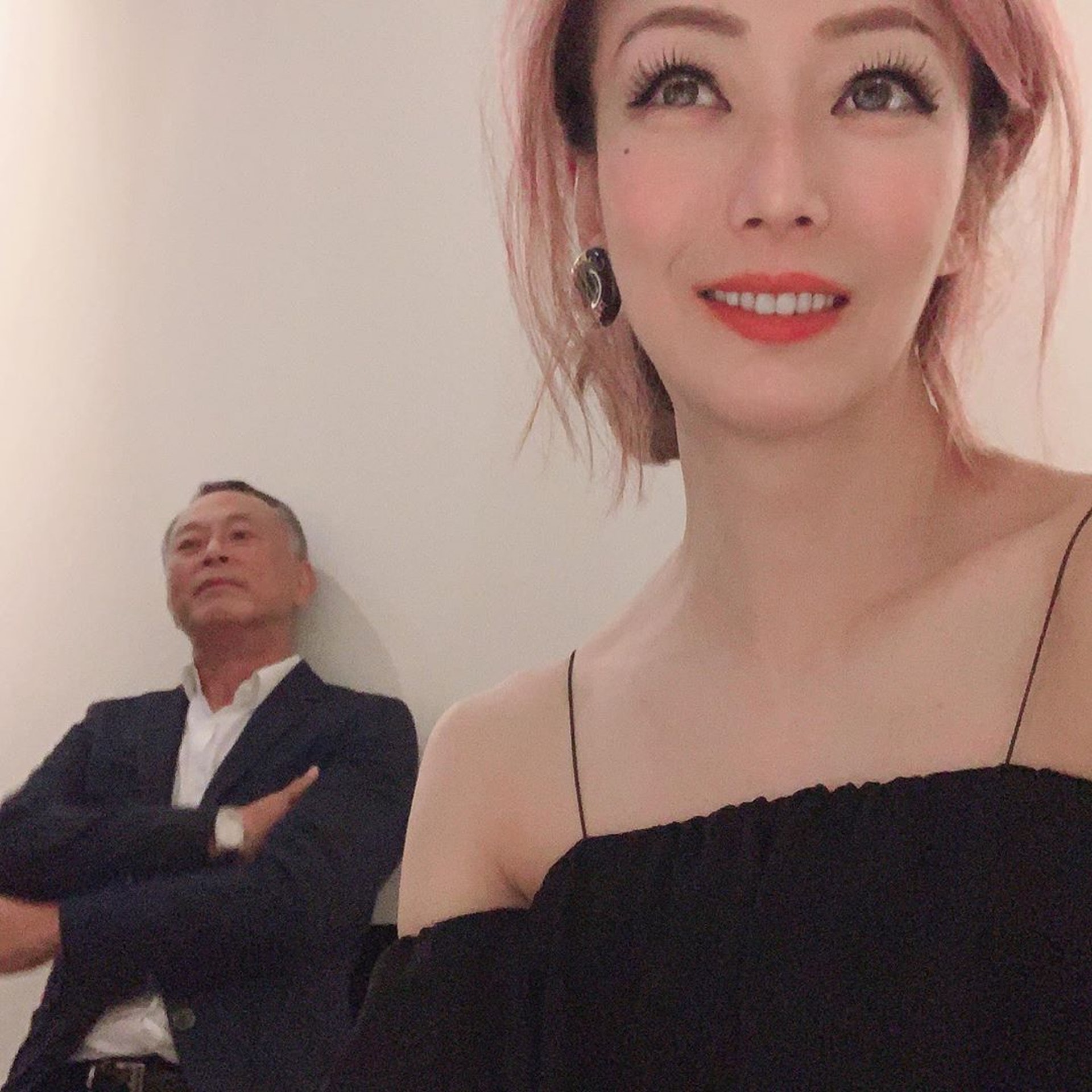 杜琪峰和Sammi的關係亦師亦友,合作了多部電影,包括有《瘦身男女》、《孤男寡女》等,而Sammi也是杜琪峰很喜歡的女演員。(IG圖片/sammi_chengsauman)