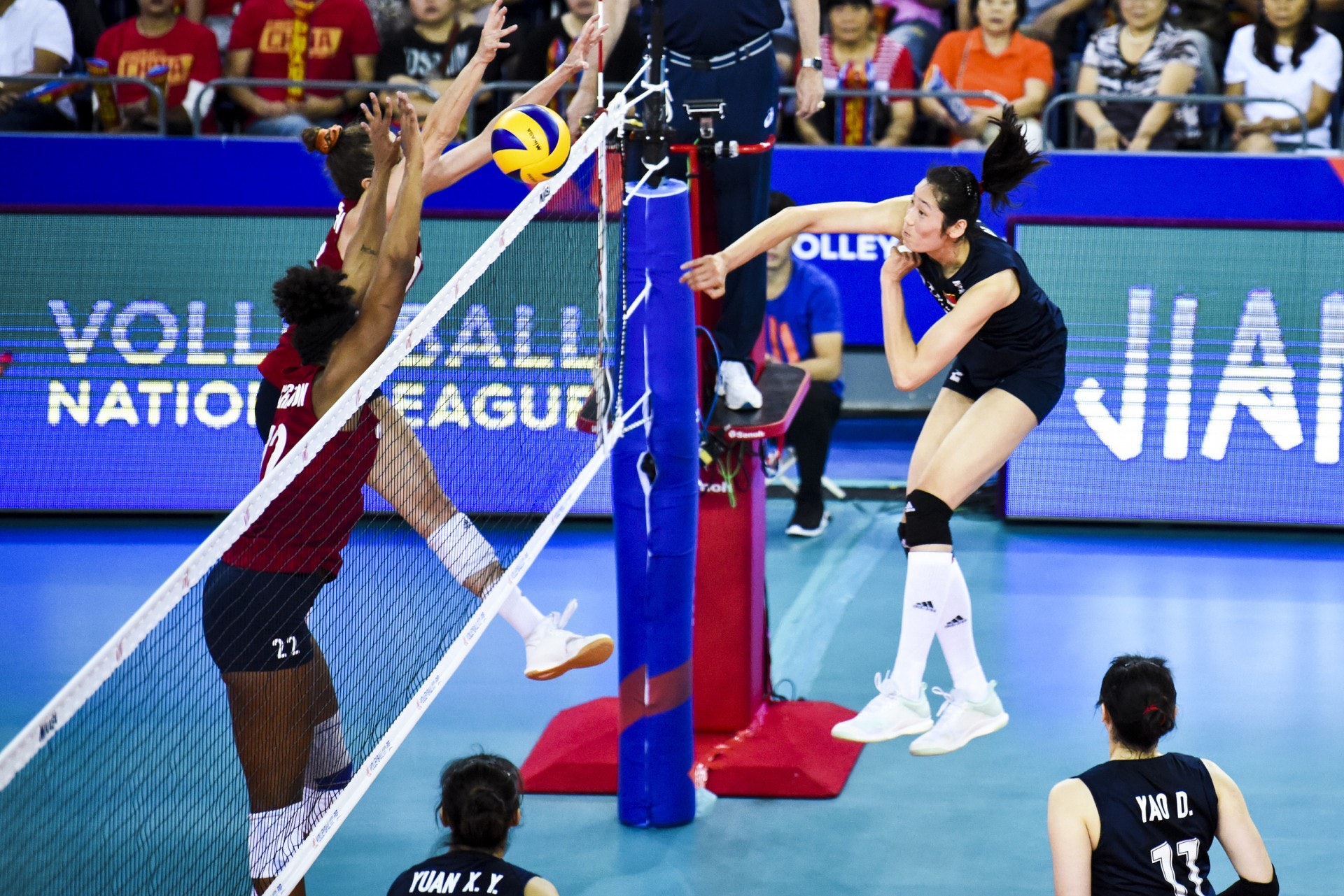 æ±äº¬å¥§é æ±å©·çä¸å女æ'åºæ°è³æ ¼è³½ä½åbçµæ°ææ´²åæ