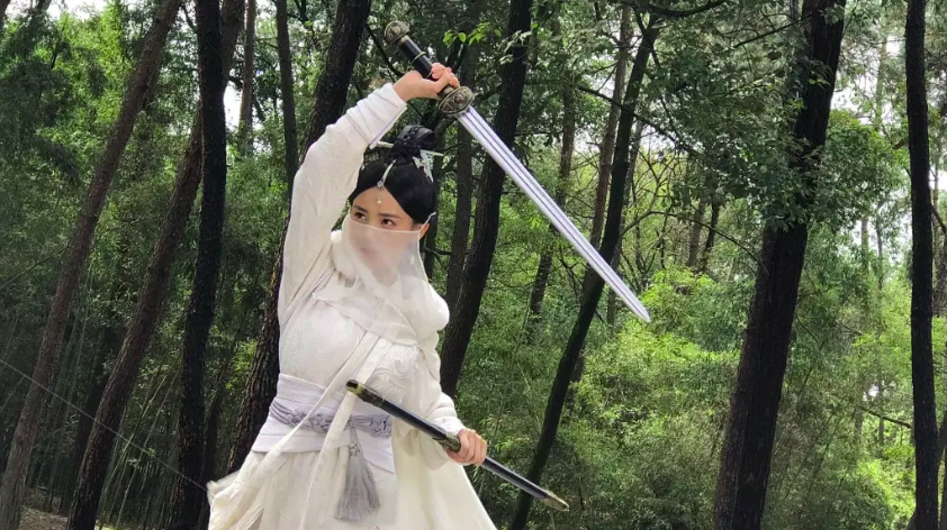 《劍王朝》精彩劇照 《劍王朝》精彩劇照