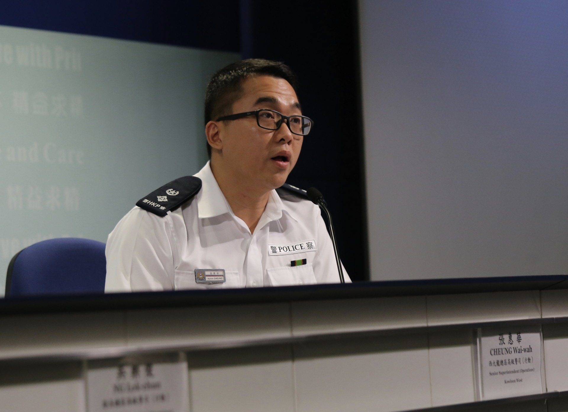 西九龍總區行動部高級警司張惠華指,警方對任何暴力行動採取零容忍。(郭倩雯攝) 西九龍總區行動部高級警司張惠華指,警方對任何暴力行動採取零容忍。(郭倩雯攝)