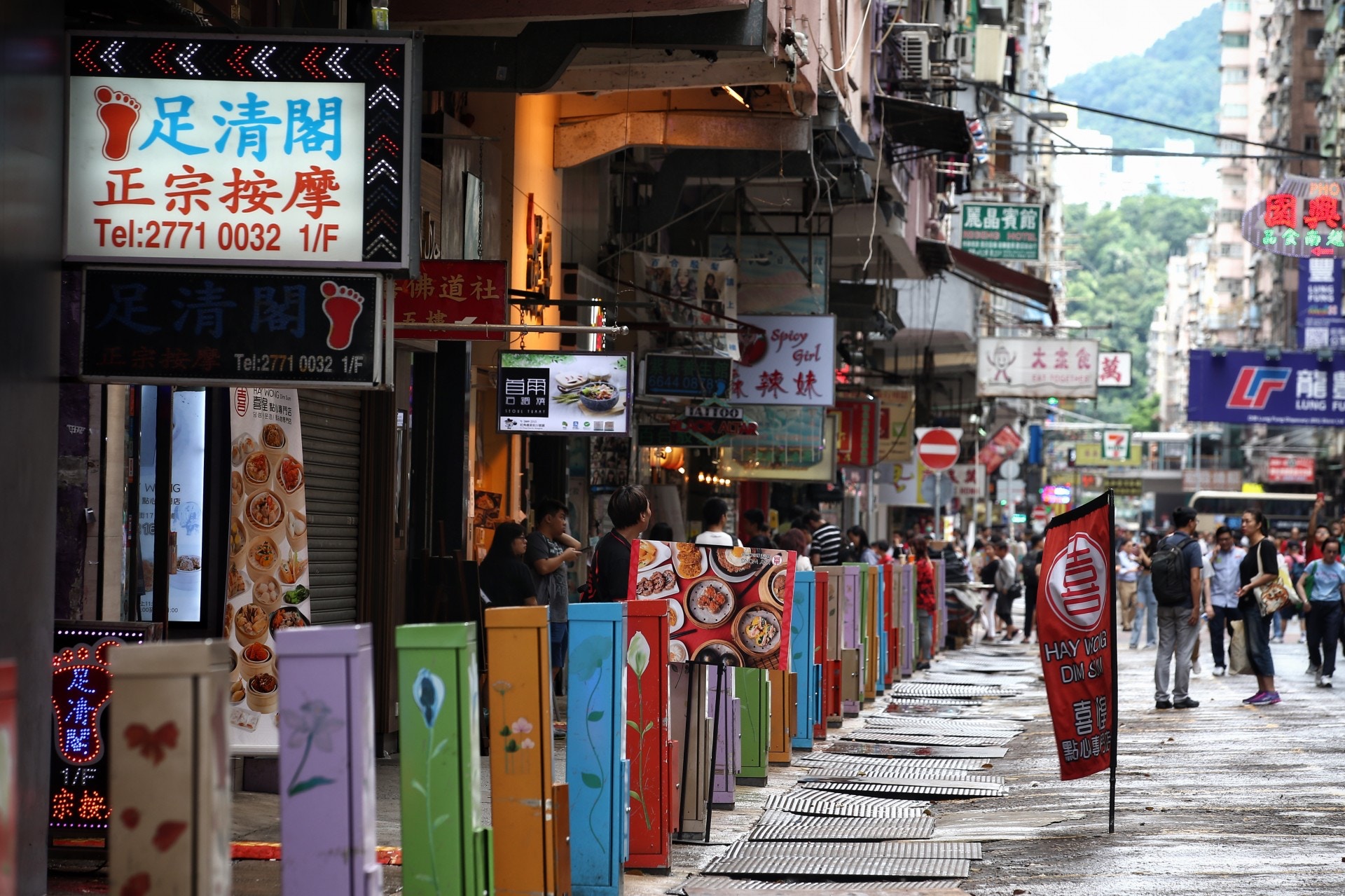 旺角女人街情況。(羅君豪攝)