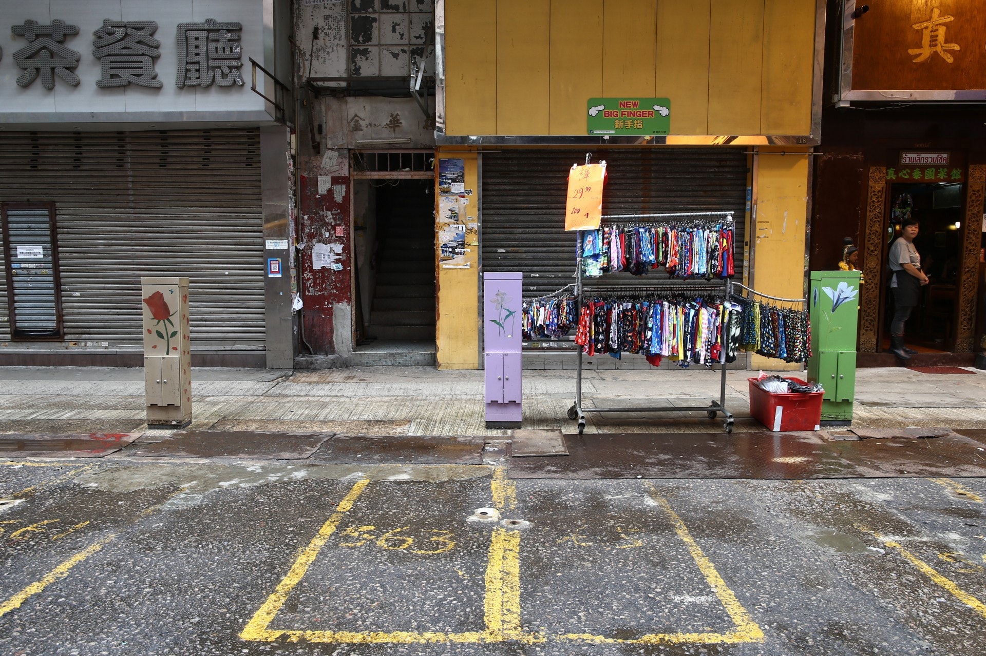 旺角女人街不見排檔。(羅君豪攝)