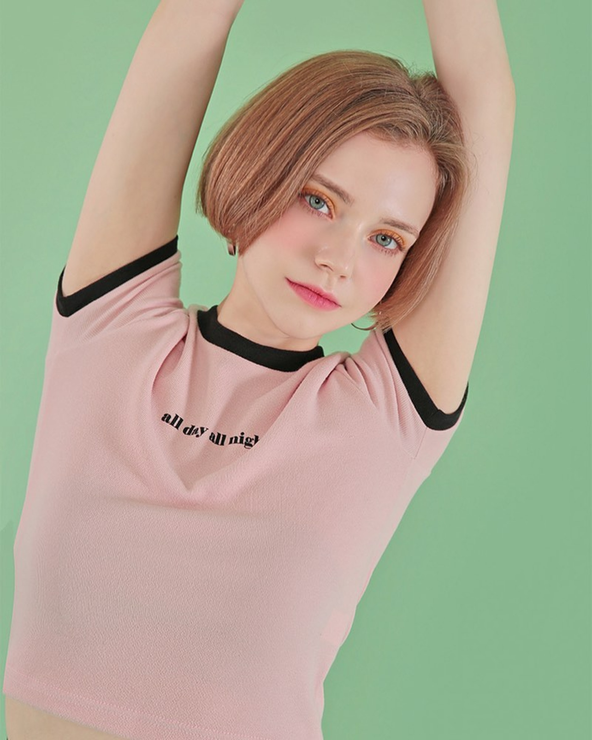 Chloe有一種特別的氣質,被封為精靈系美女。(ig「chuu__chloe」圖片) Chloe有一種特別的氣質,被封為精靈系美女。(ig「chuu__chloe」圖片)