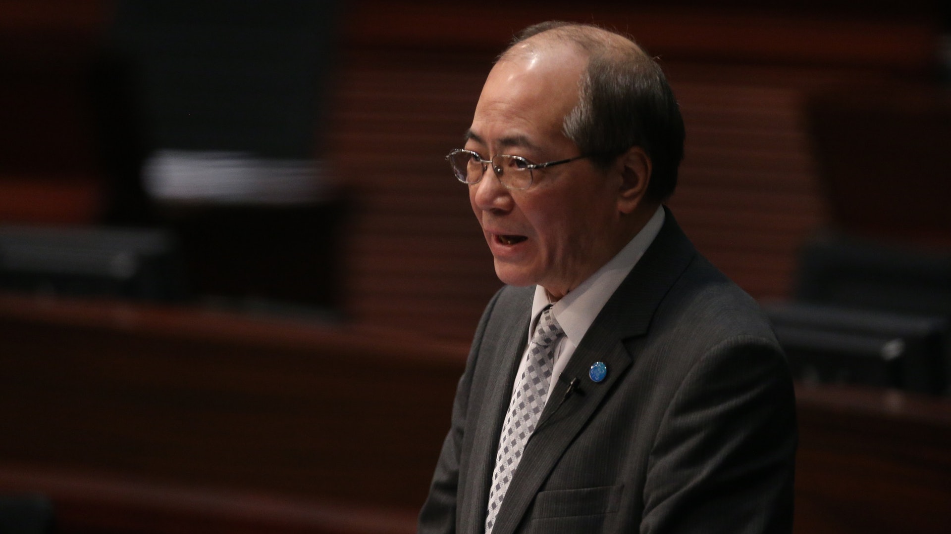 葉建源動議下任教育局長條件 劉國勳批吳克儉成事不足屢失言 葉建源動議下任教育局長條件 劉國勳批吳克儉成事不足屢失言