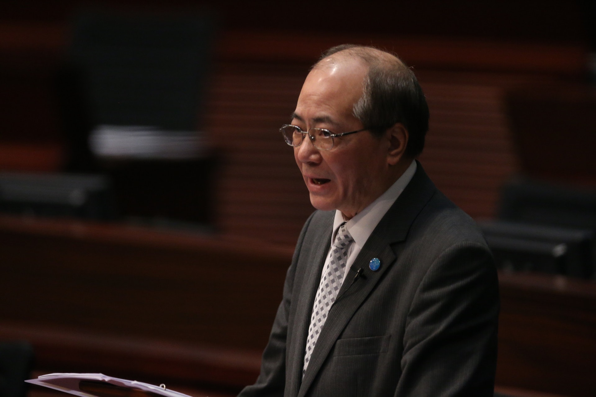 吳克儉被批「無知、無能、無為」,他回應指本屆政府任內,教育政策已是適度有為。(黃永俊攝) 吳克儉被批「無知、無能、無為」,他回應指本屆政府任內,教育政策已是適度有為。(黃永俊攝)