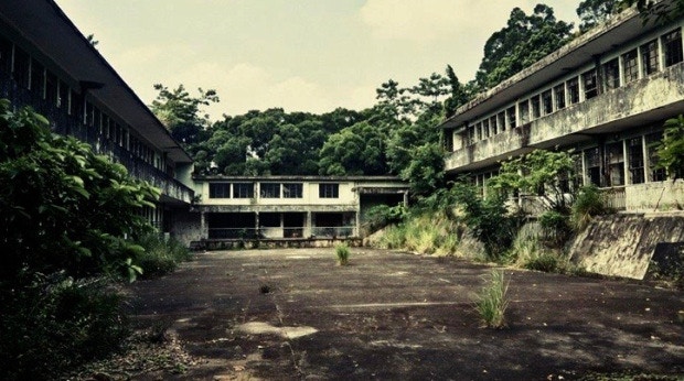 【爆趣影片】台灣三大鬧鬼學校，最經典鬼故事報給你知