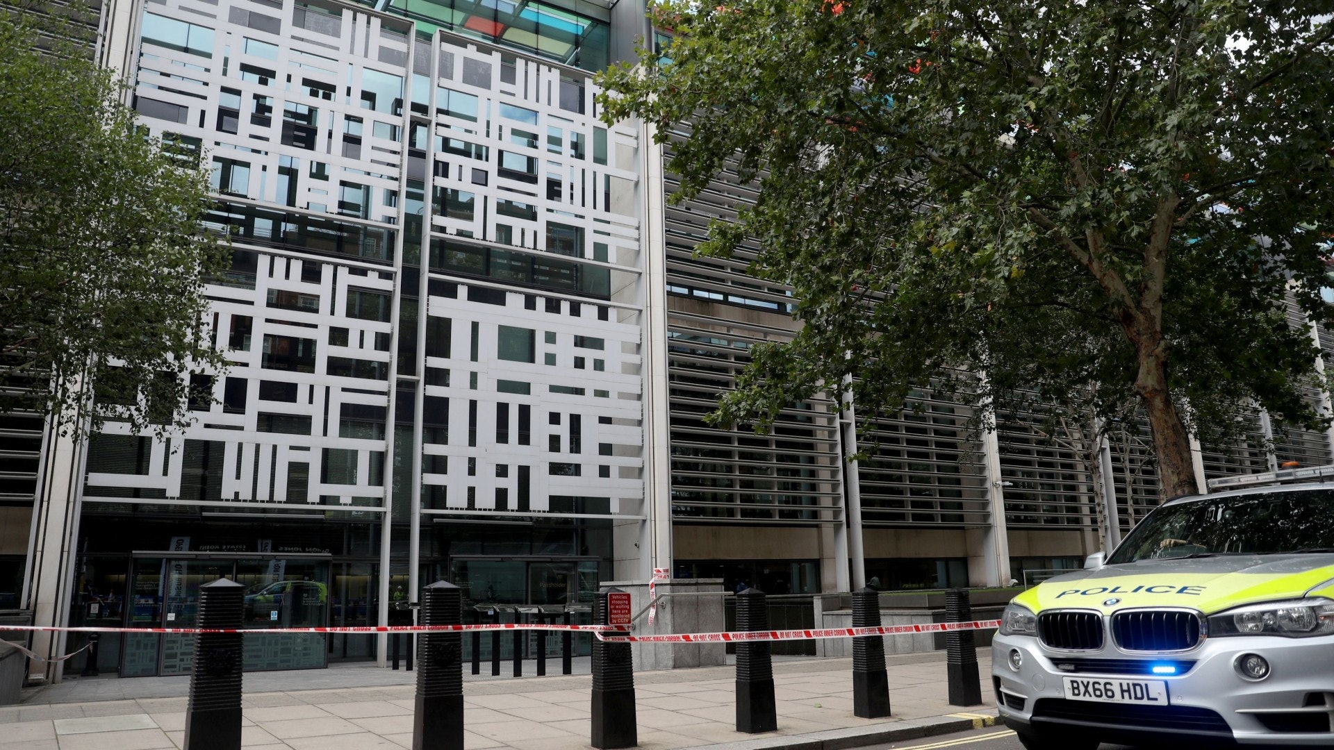 英國倫敦內政部辦公室附近 兇徒持刀傷人釀1傷 英國倫敦內政部辦公室附近 兇徒持刀傷人釀1傷