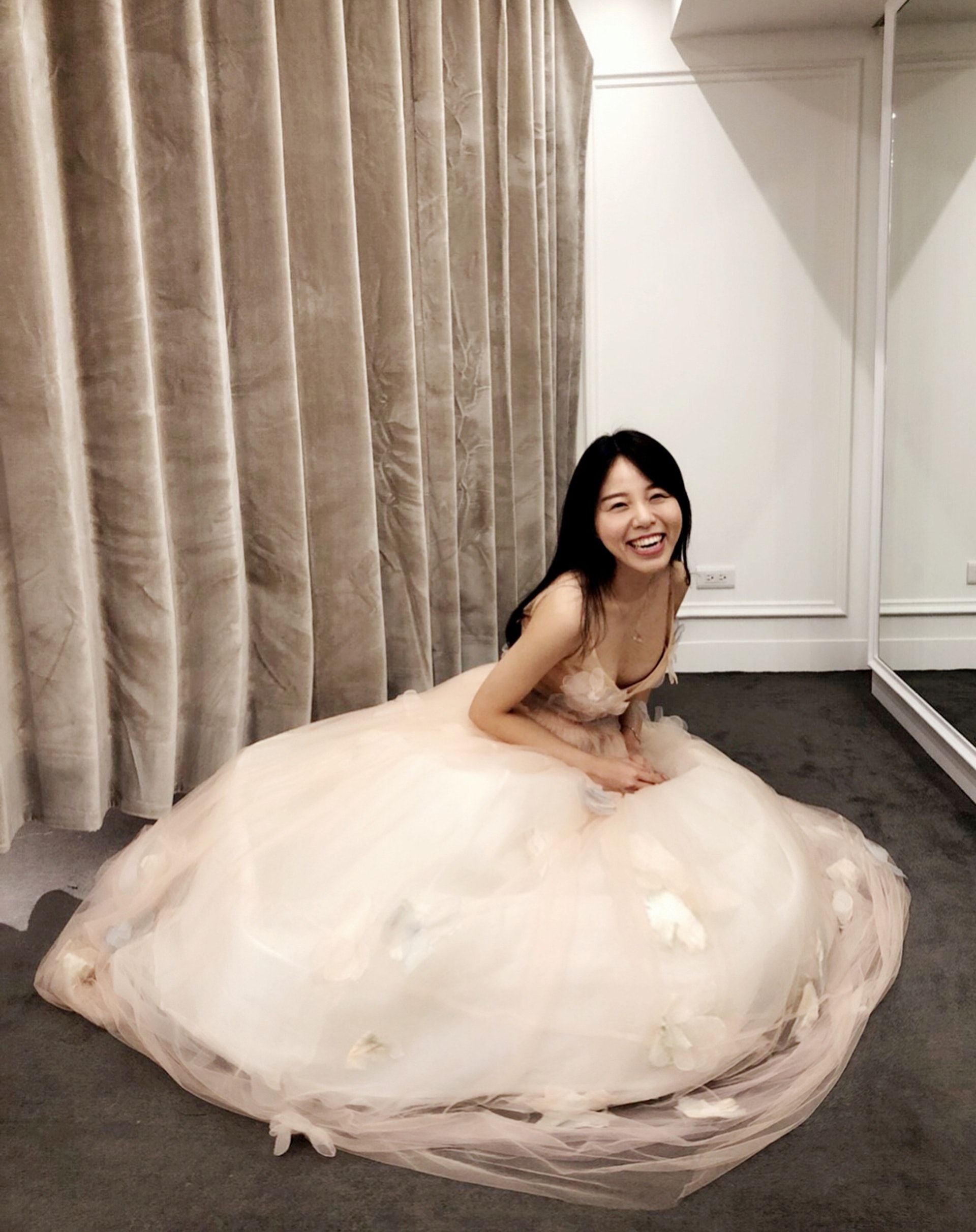 Ruby試晚裝。(Instagram/@rubylin0814) Ruby試晚裝。(Instagram/@rubylin0814)