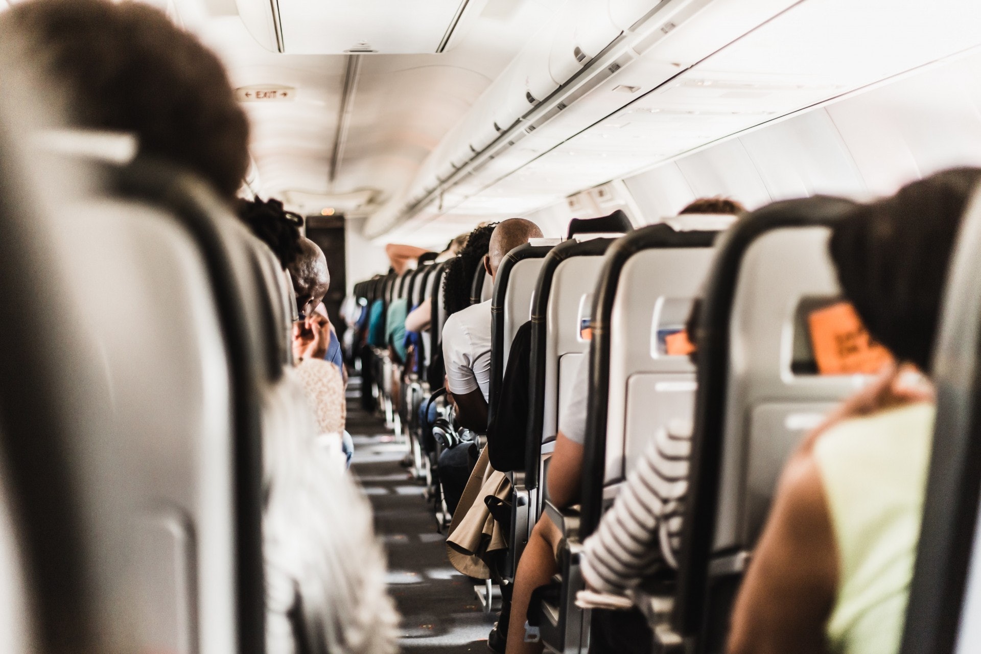 坐飛機,你又愛選擇哪個座位呢?(Gerrie van der Walt@unsplash) 坐飛機,你又愛選擇哪個座位呢?(Gerrie van der Walt@unsplash)