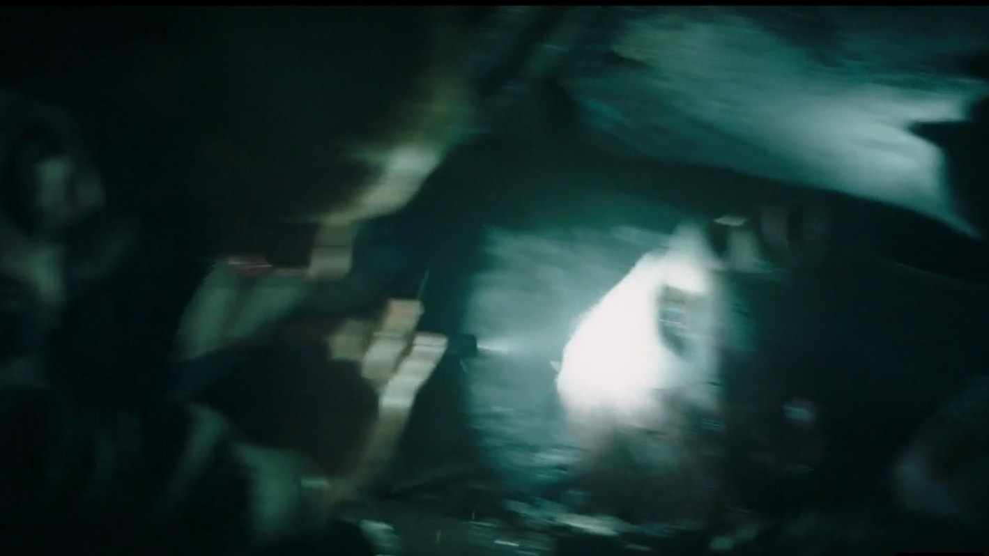 深海異獸 姬絲汀史釗活剷平頭做打女海底怪物預告中蠱惑現身 香港01 電影