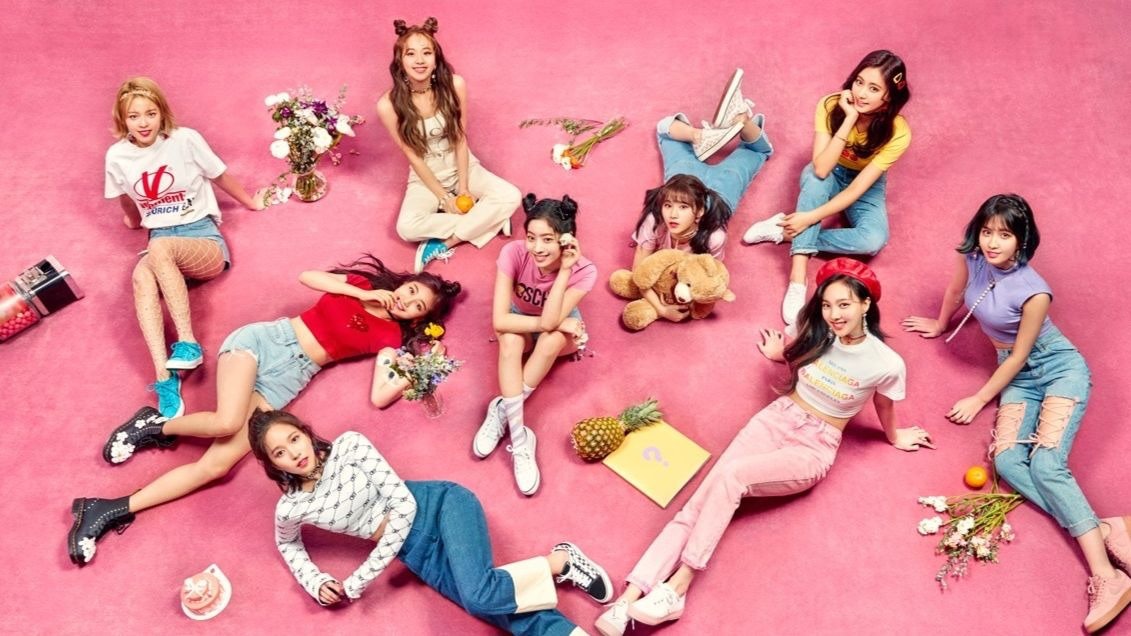 TWICE潮流效應驚人!周子瑜米色背心3日售罄 成新一代帶貨女神 TWICE潮流效應驚人!周子瑜米色背心3日售罄 成新一代帶貨女神