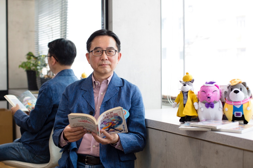 兒童小說《大偵探福爾摩斯》內容被指不雅　作者厲河道歉並將重印