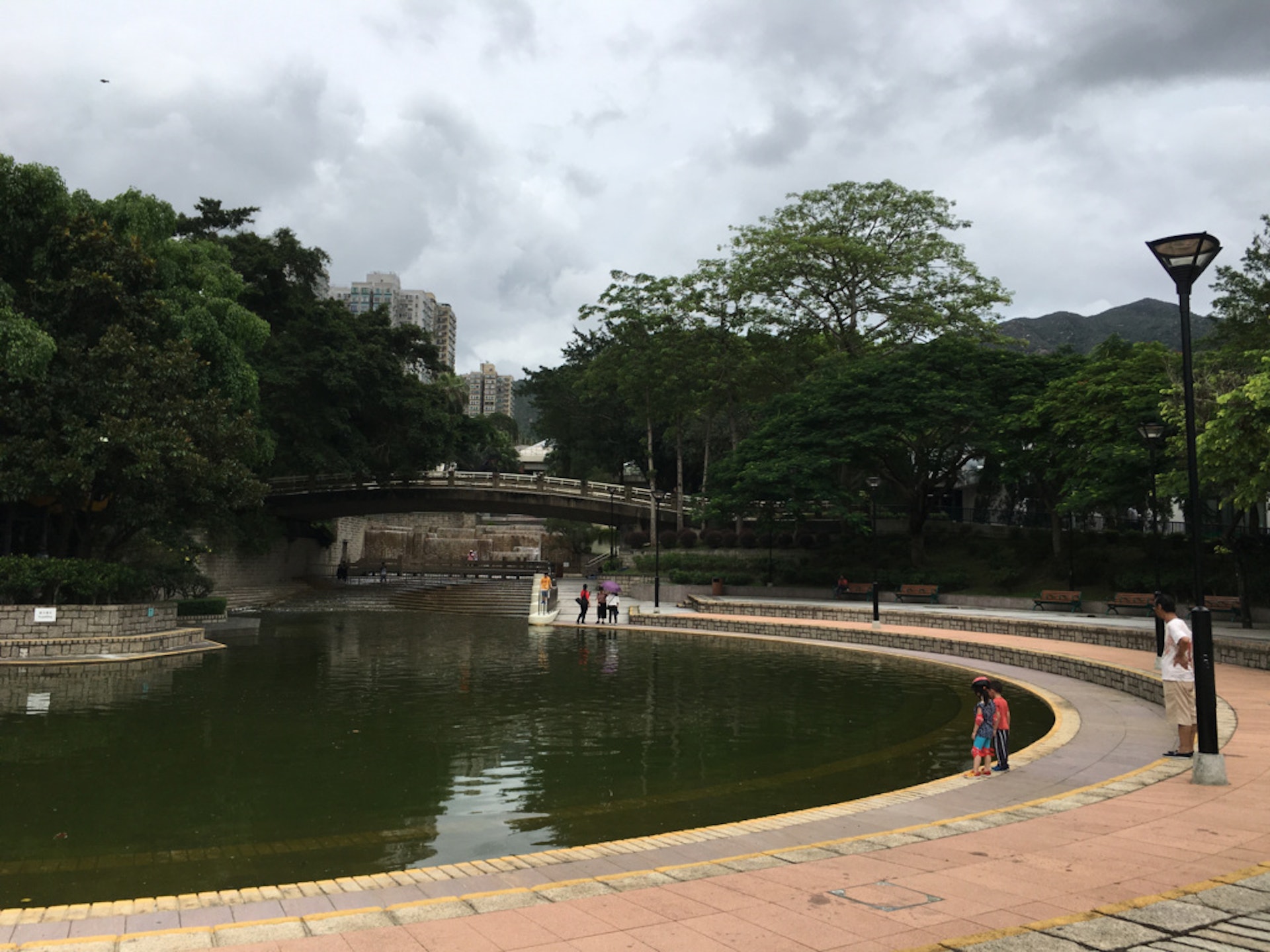 屯門公園曾經是當區居民假日休憩的地方,如今很多街坊已多年不敢再踏足公園了。(資料圖片/鄧詠中攝) 屯門公園曾經是當區居民假日休憩的地方,如今很多街坊已多年不敢再踏足公園了。(資料圖片/鄧詠中攝)