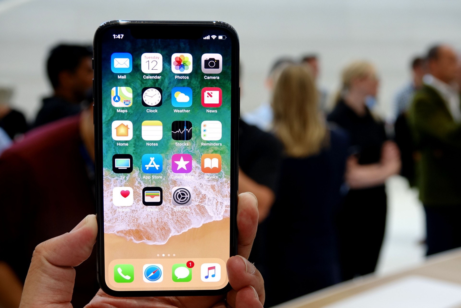 Google Project Zero人員發現「可能是有史以來針對iPhone用戶的最大攻擊之一」。（資料圖片／林勇攝）