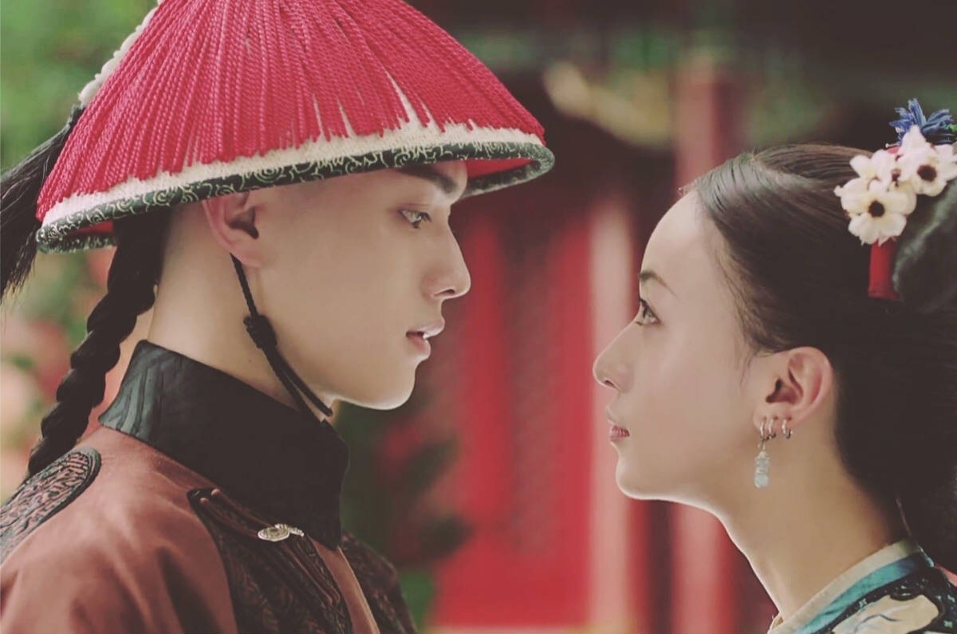 曾與魏瓔珞無比接近成為一對(《延禧攻略》劇照)