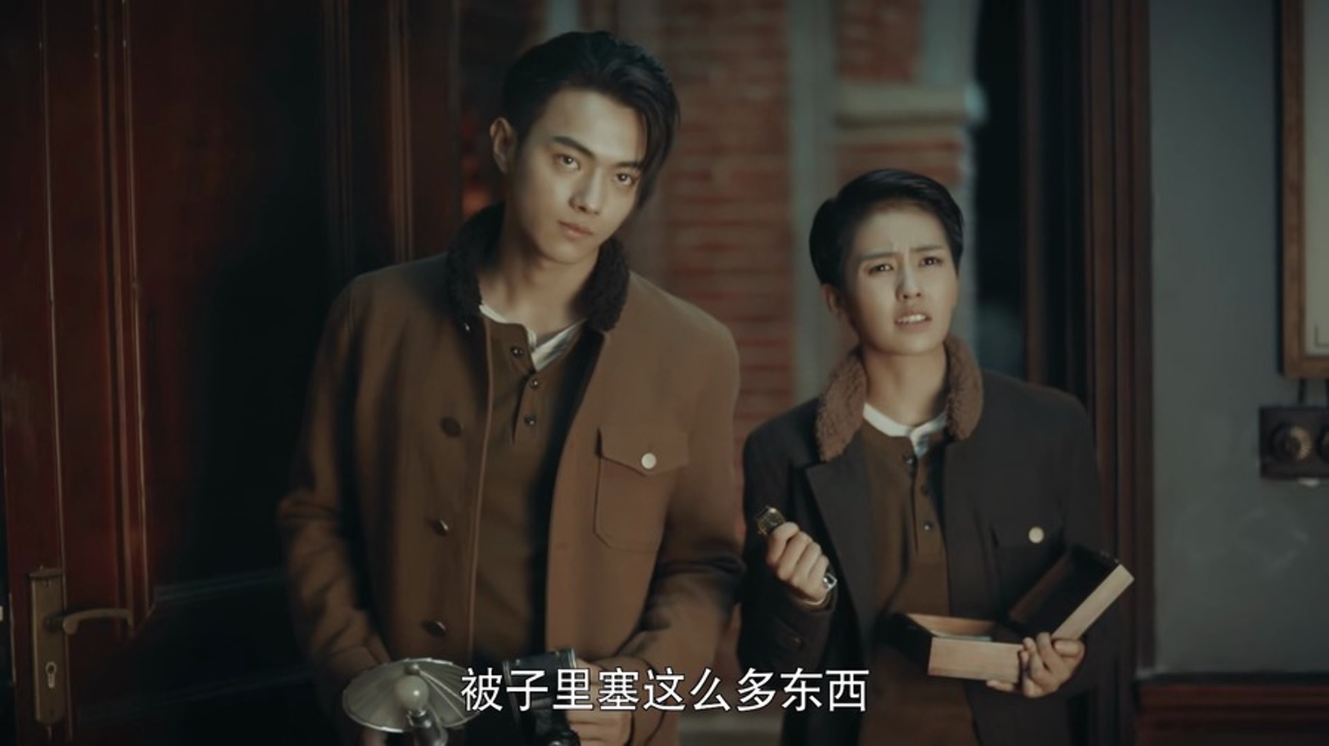 許凱、白鹿(《烈火軍校》劇照) 許凱、白鹿(《烈火軍校》劇照)