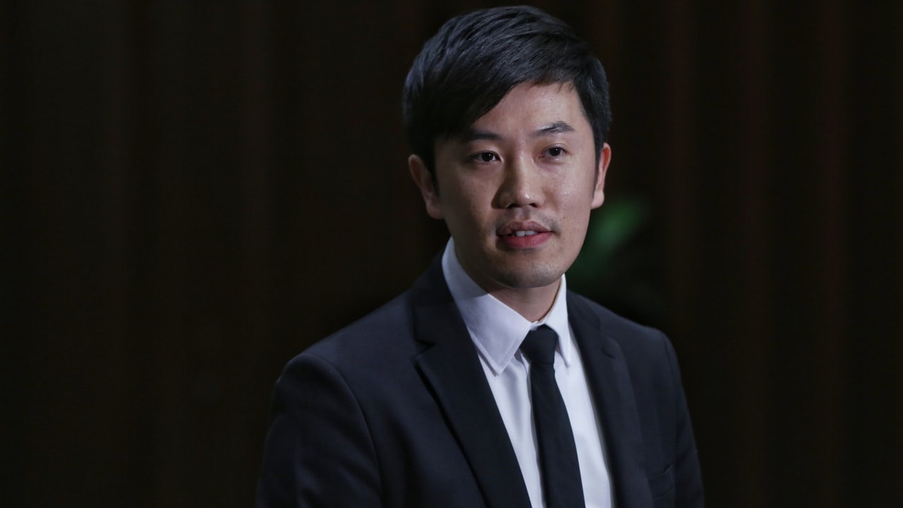 【鄭松泰被捕】鄭為熱血公民立法會議員　警：涉嫌串謀刑事毀壞