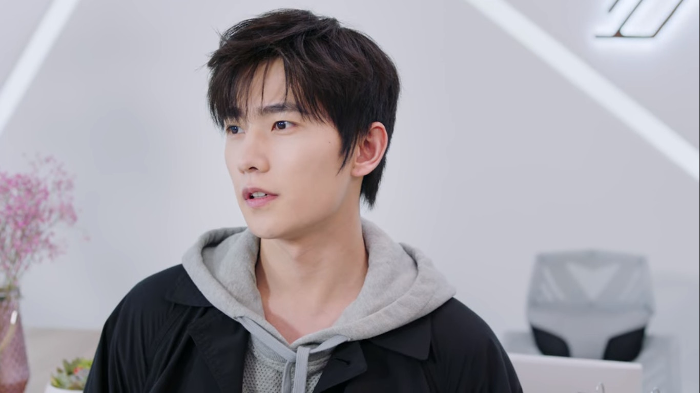 楊洋飾演的葉修在第一集開篇就明言:「在這個賽場上,努力是最不值得稱道的東西,這是基本,這是人人都會做到的,最底層,最渺小的東西。搞清楚這一點,才能向上攀登。」(擷自劇集《全職高手》) 楊洋飾演的葉修在第一集開篇就明言:「在這個賽場上,努力是最不值得稱道的東西,這是基本,這是人人都會做到的,最底層,最渺小的東西。搞清楚這一點,才能向上攀登。」(擷自劇集《全職高手》)