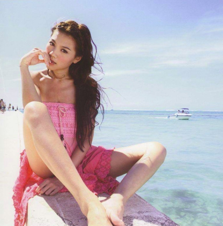 Chrissie係性感女神。(網上圖片)