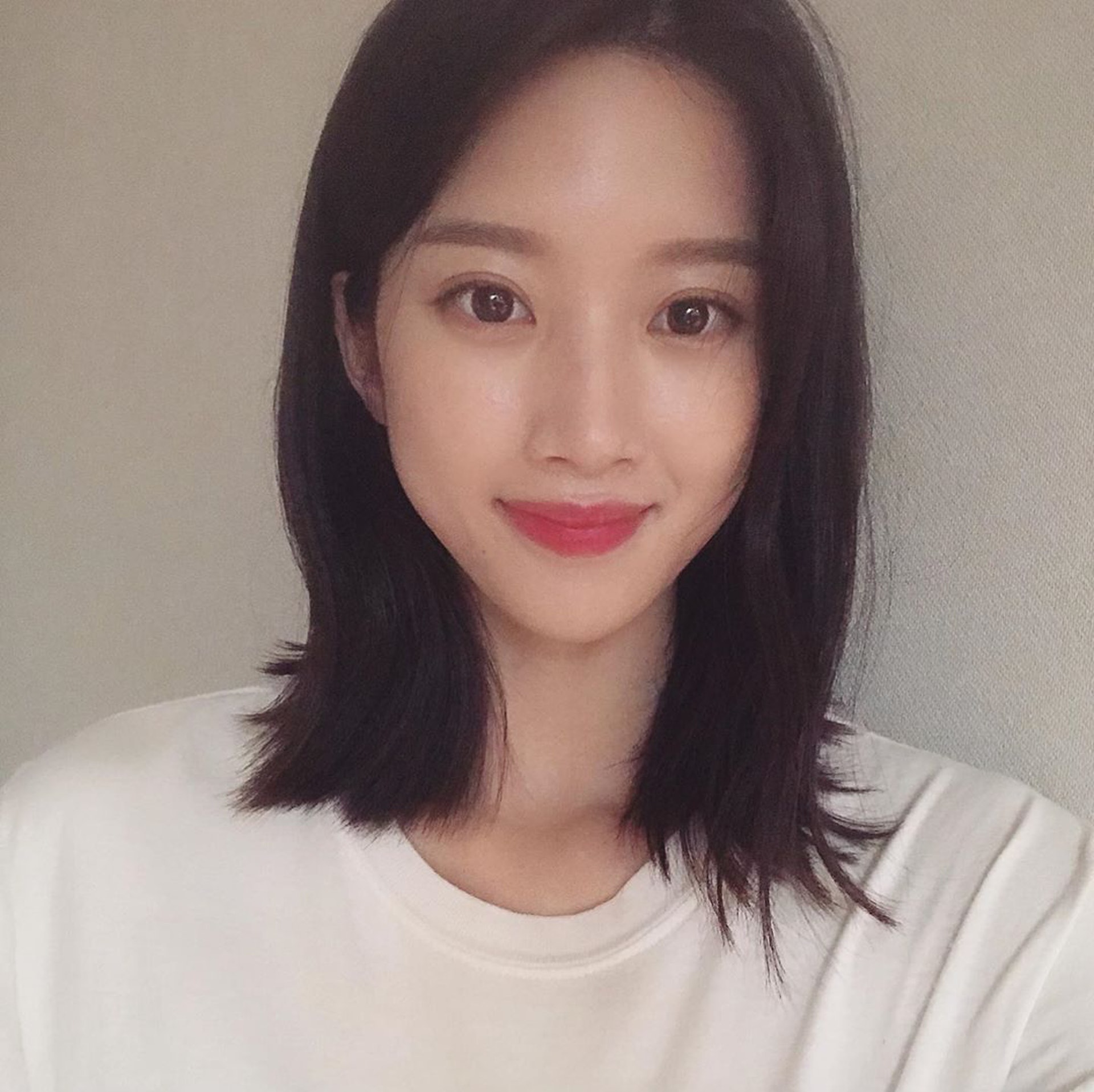 文佳煐現時多了一份成熟的女人味。(IG/@m_kayoung) 文佳煐現時多了一份成熟的女人味。(IG/@m_kayoung)