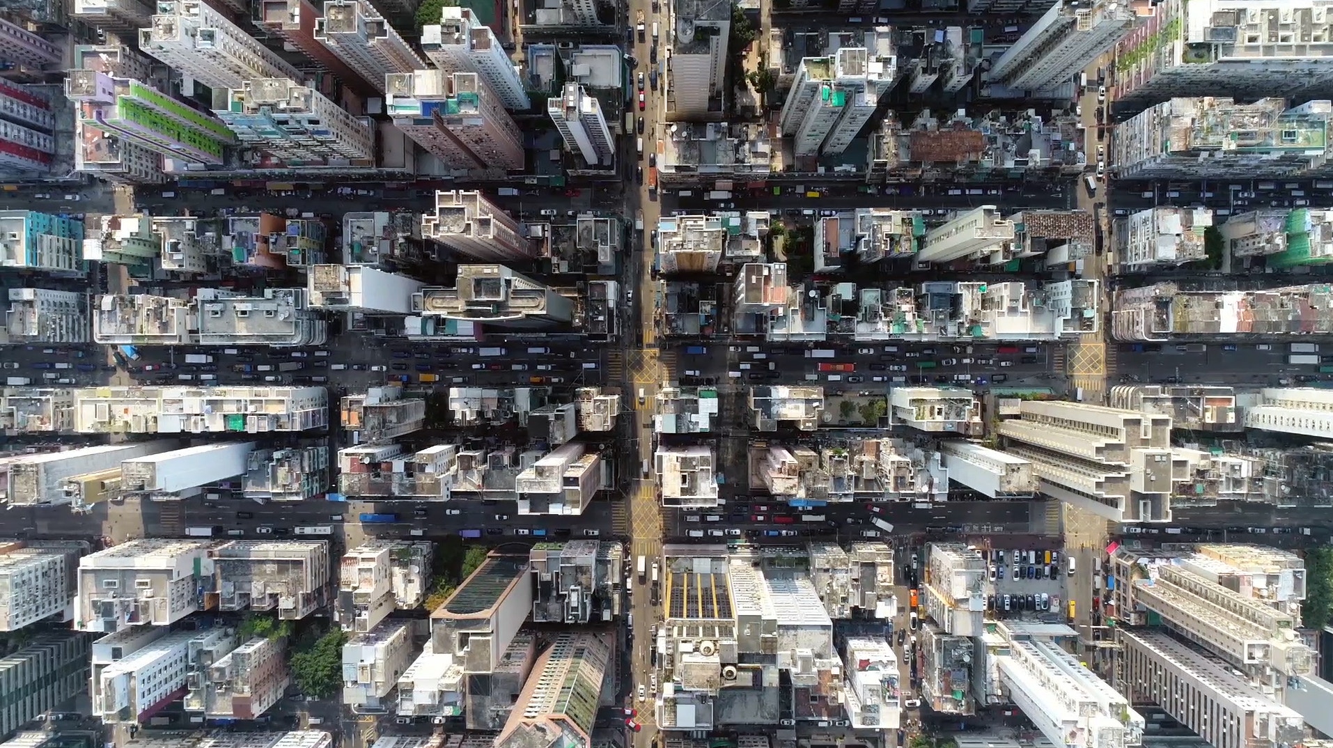 在自負盈虧和以人為本之間油旺重建不能忽視基層