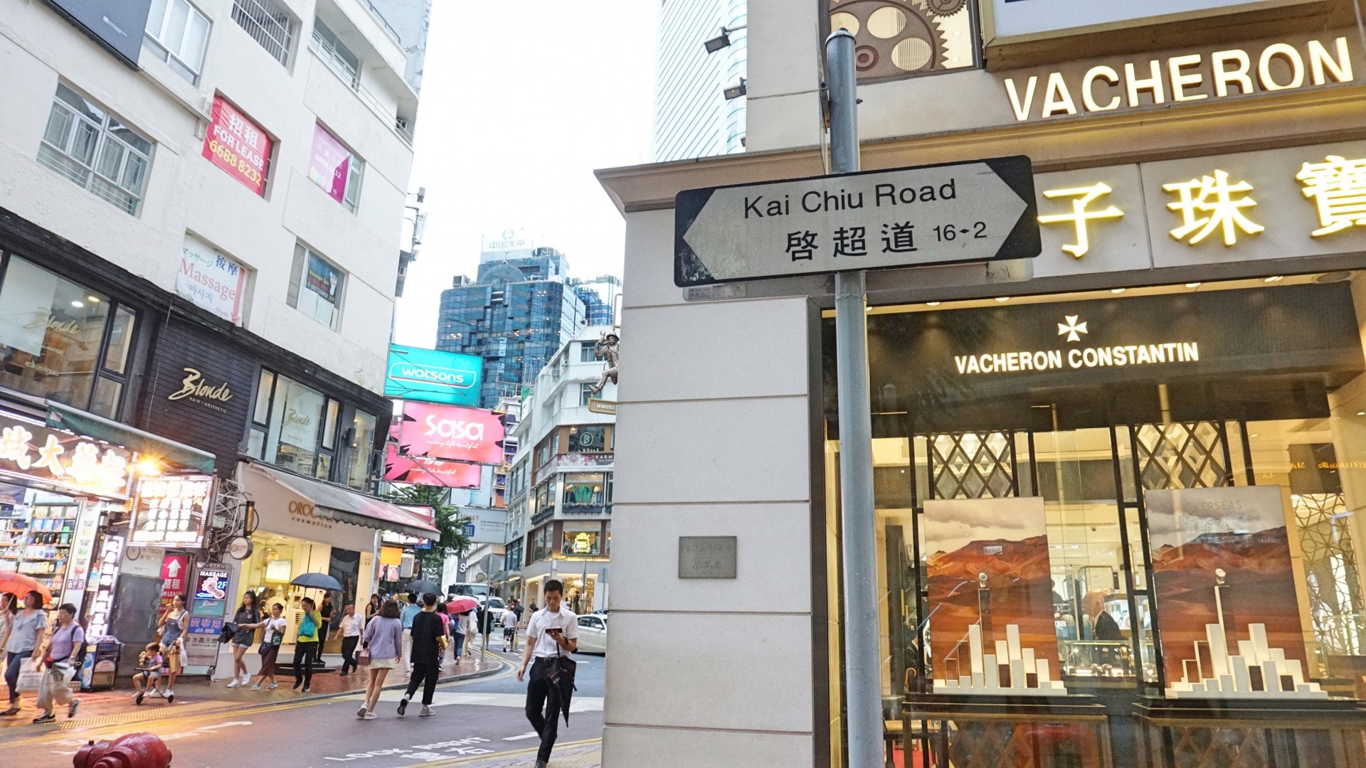 希慎廣場正門面向啟超道(橫街),沿前方直路向上走。(何穎琪攝) 希慎廣場正門面向啟超道(橫街),沿前方直路向上走。(何穎琪攝)