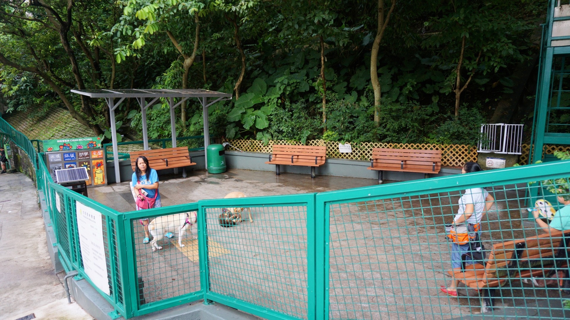 公園面積不大,一眼便可看盡。(何穎琪攝) 公園面積不大,一眼便可看盡。(何穎琪攝)