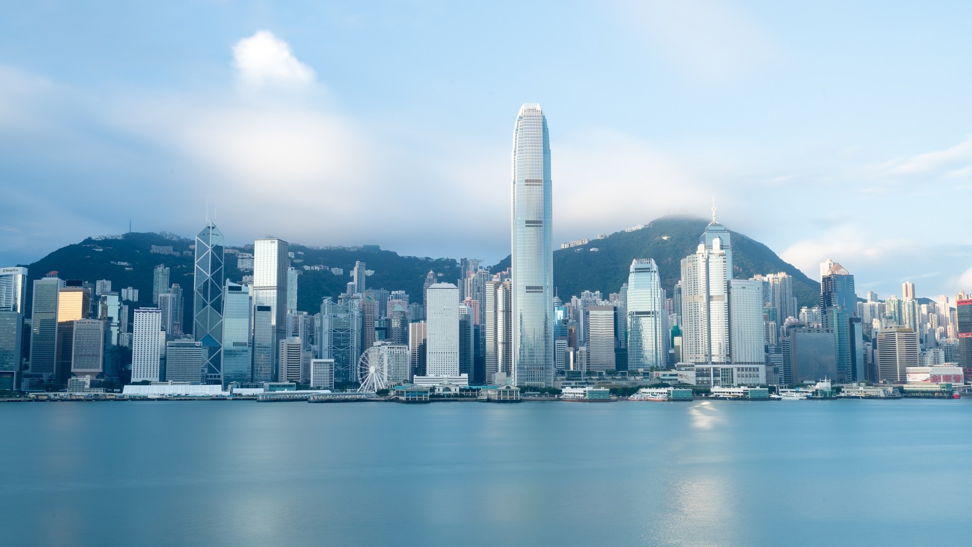 【收市總結】無懼惠譽降評級 港股升175點子 成交額近千億元 【收市總結】無懼惠譽降評級 港股升175點子 成交額近千億元