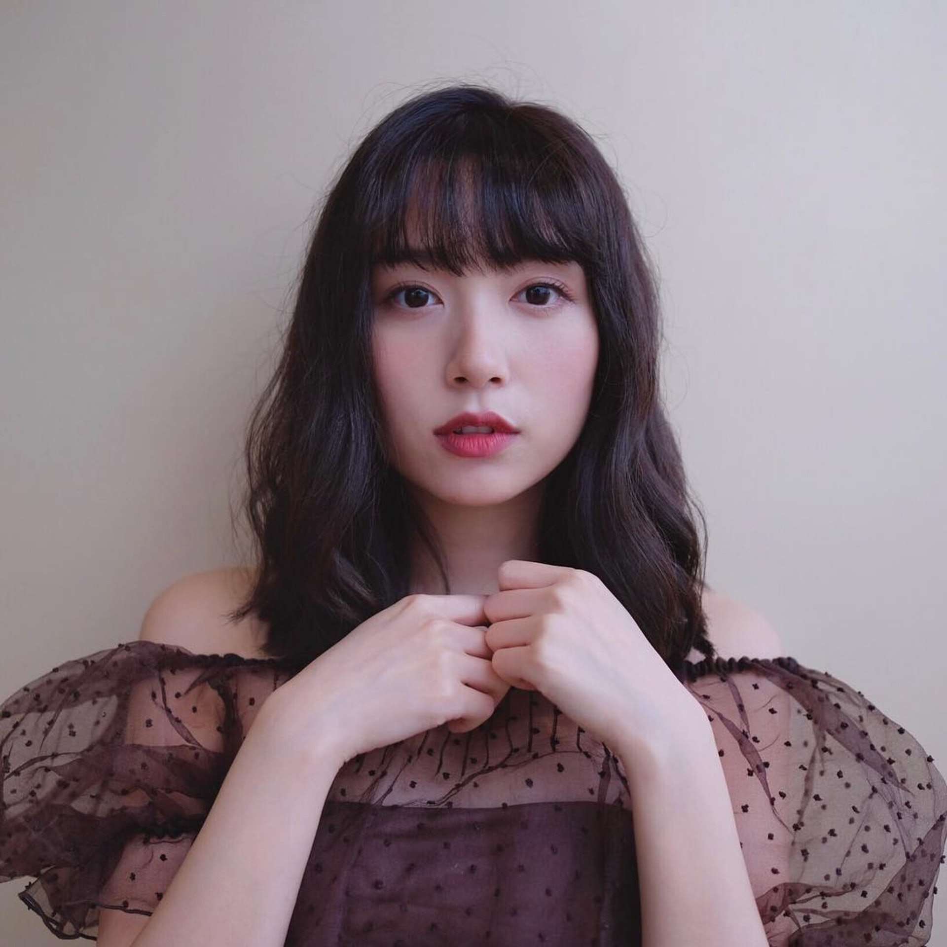 冷艷Look。(Instagram/@carrie1030) 冷艷Look。(Instagram/@carrie1030)