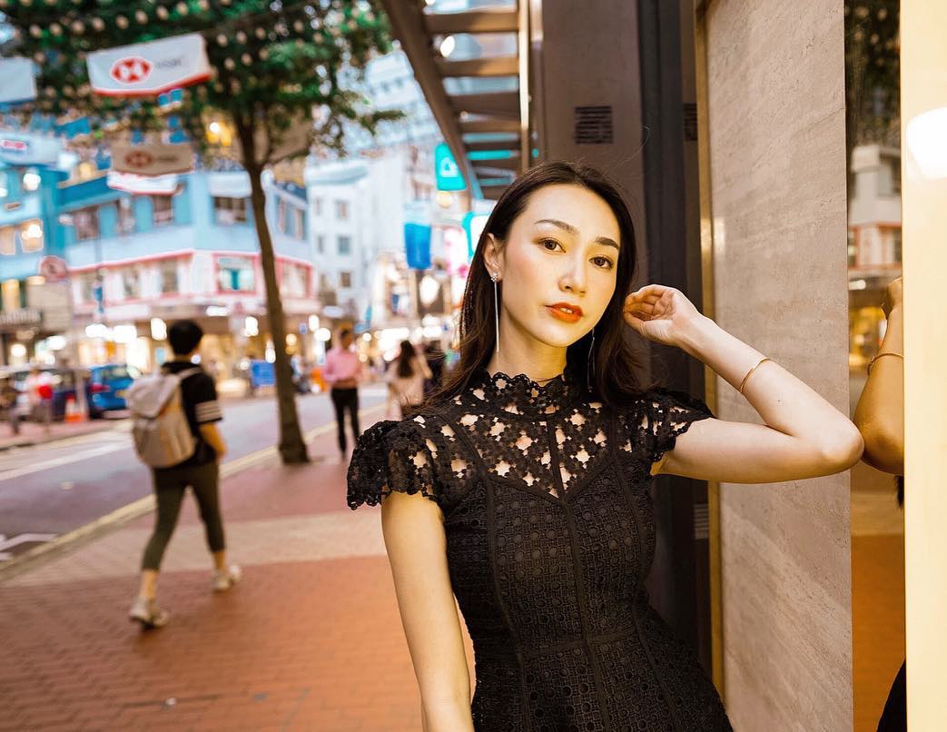 Model身形嘅佢大一對大長腿!(IG@黃嘉雯) Model身形嘅佢大一對大長腿!(IG@黃嘉雯)
