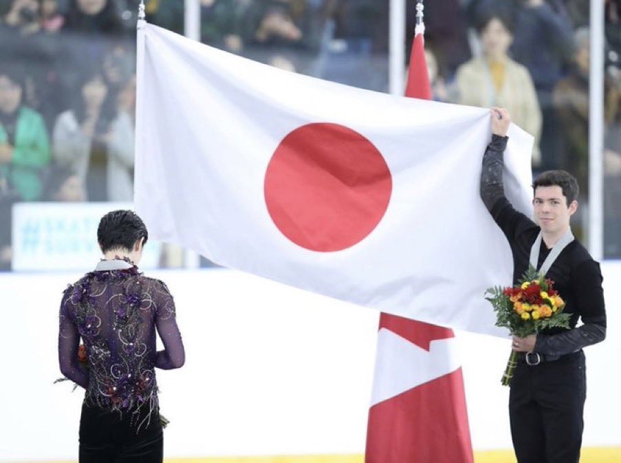 羽生結弦奪冠加拿大選手主動幫忙打開日本旗獲激讚 花式溜冰