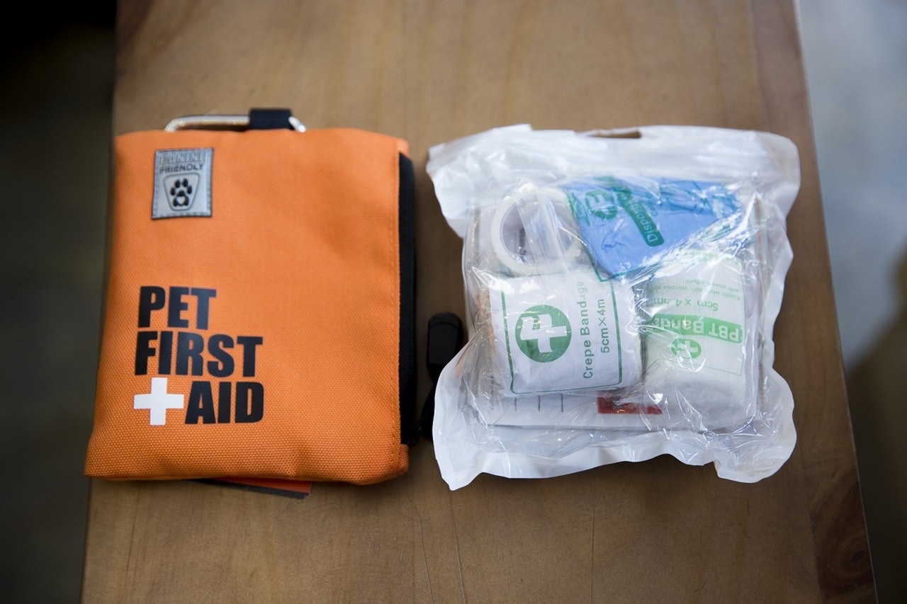 不少貓狗主都會買這款消毒藥水,放在家裡「看門口」。(Getty Images) 不少貓狗主都會買這款消毒藥水,放在家裡「看門口」。(Getty Images)