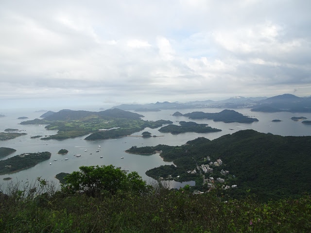 走一道頗為簡短的路線，還順道登上太墩，盡賞西貢海雨後清澈的風光。（北潭坳blog授權使用）