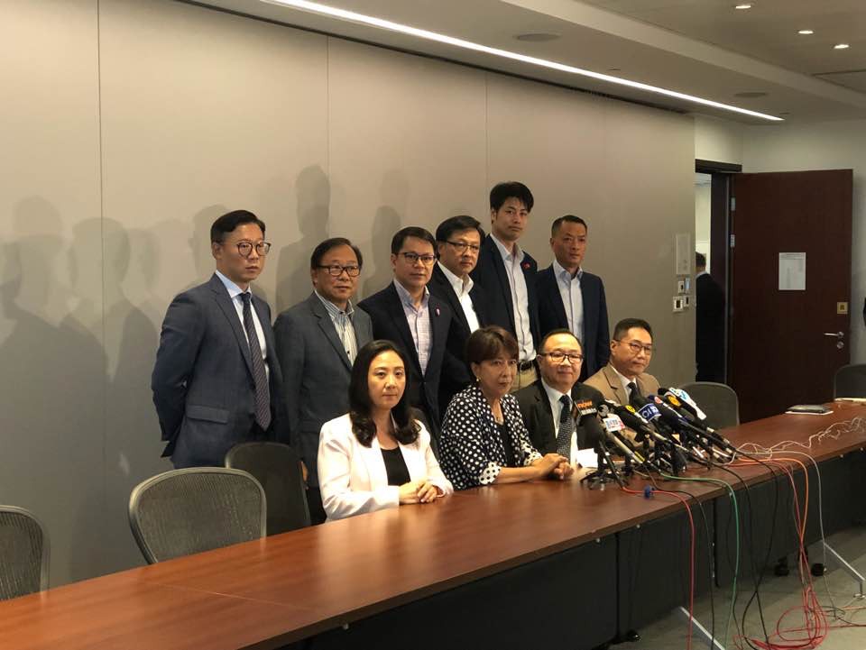 【逃犯條例】建制派反《香港人權與民主法案》　鍾國斌缺席聯署