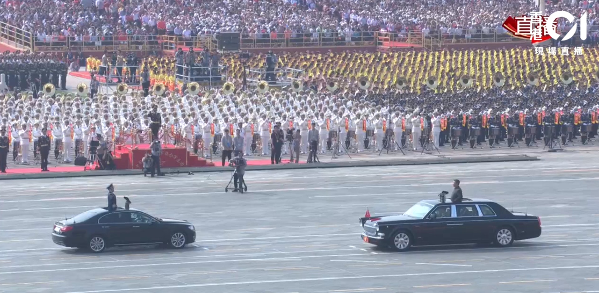 國慶閱兵現場。(香港01直播截圖) 國慶閱兵現場。(香港01直播截圖)