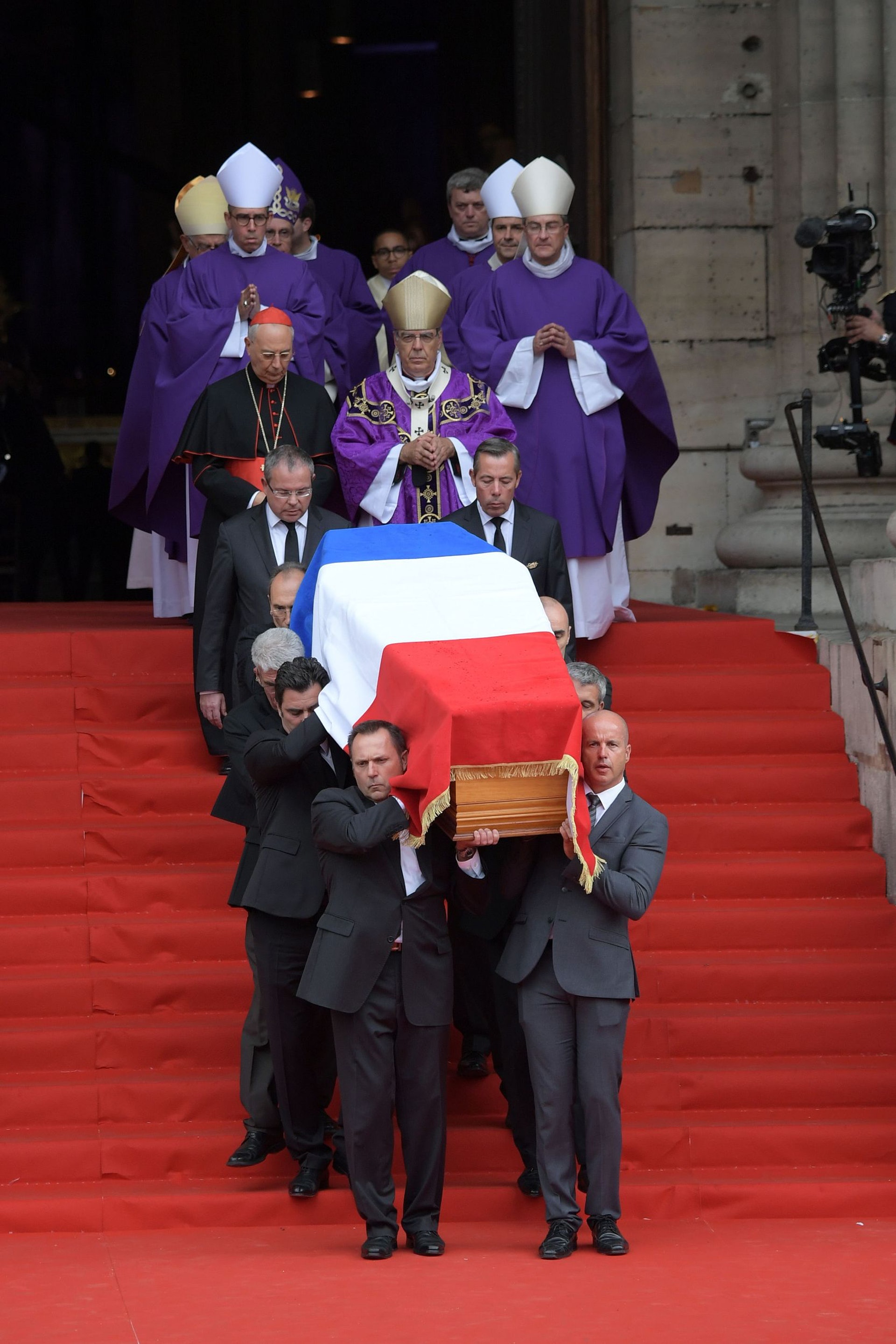 法國前總統希拉克葬禮:法國9月30日在巴黎聖敘爾皮斯教堂為希拉克舉行葬禮。(VCG)