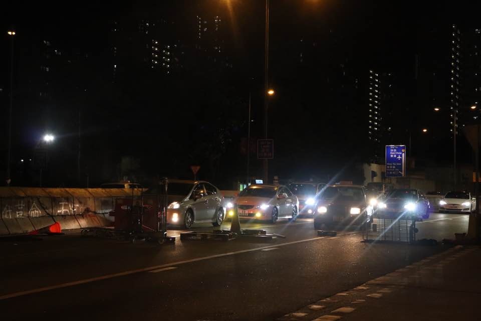 黃大仙再有示威者堵路。(黃桂桂攝)