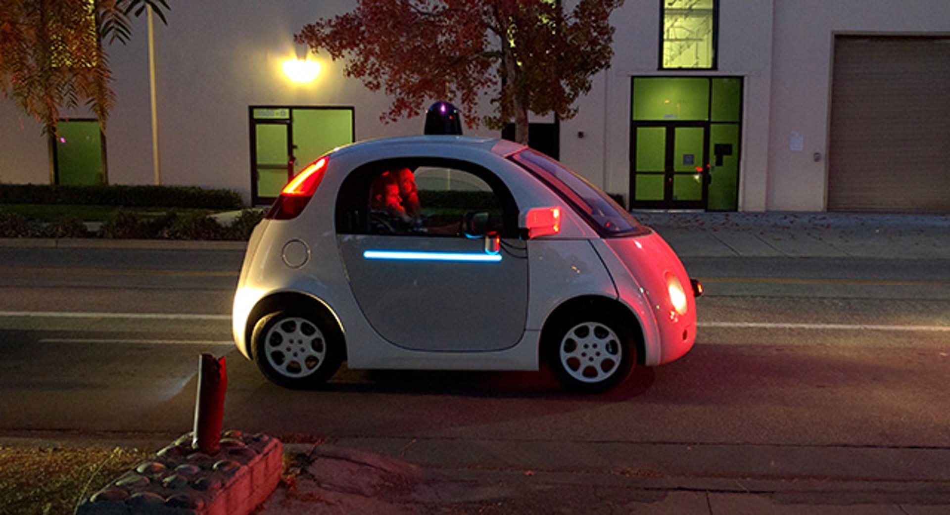 Google旗下的無人車。(Google圖片) Google旗下的無人車。(Google圖片)