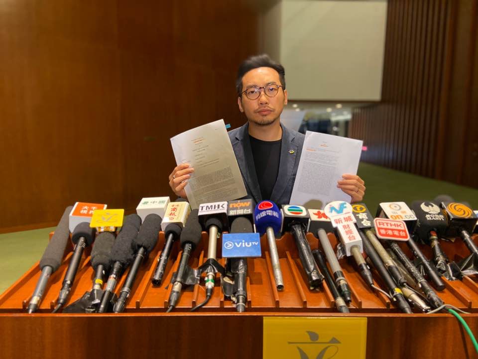 【禁蒙面法】新港城五保安被捕　楊岳橋引案例　斥警欲製寒蟬效應
