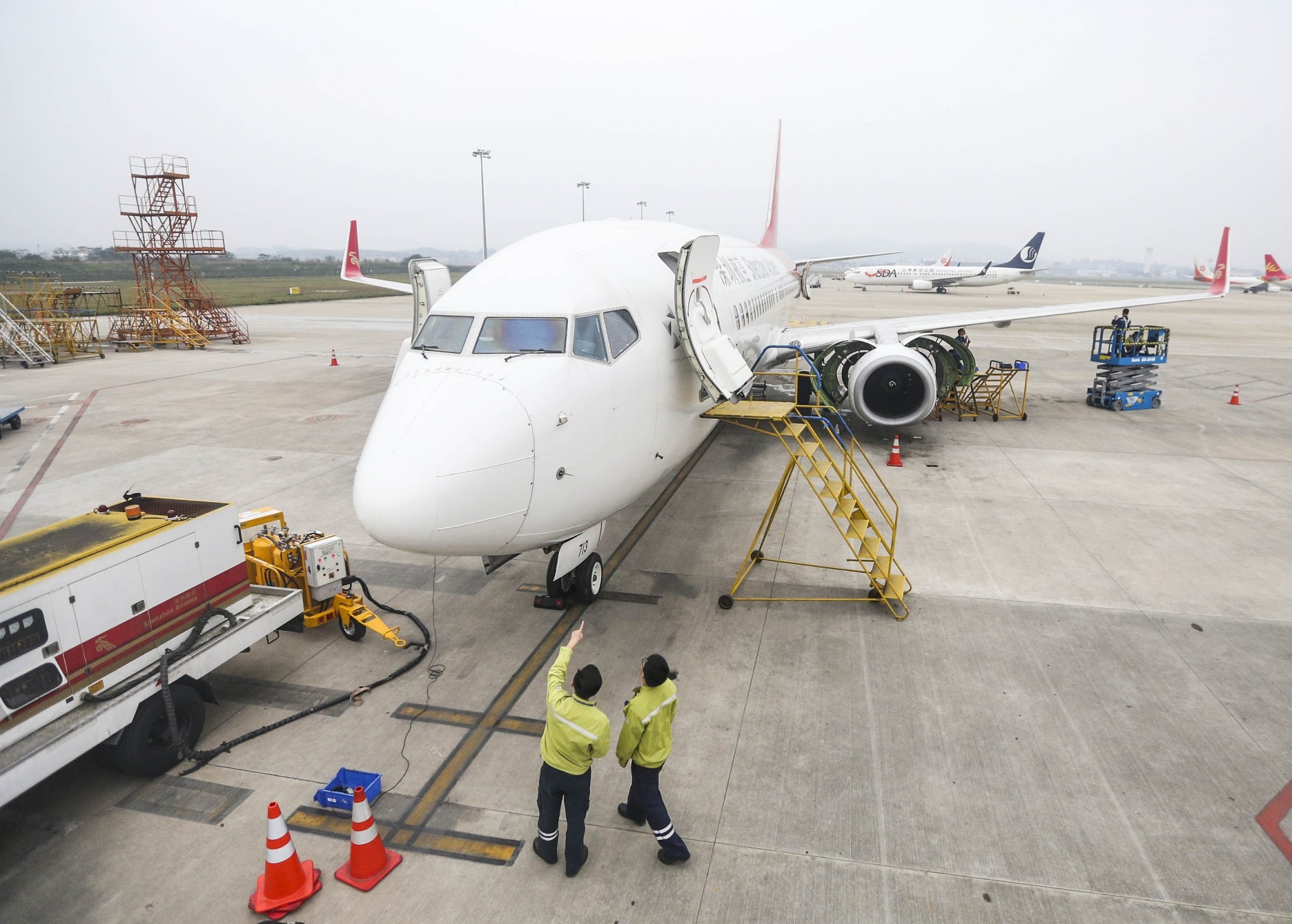 繼737max後波音737ng驚現裂痕可致飛機失控部分航空公司頒禁 香港01 世界專題