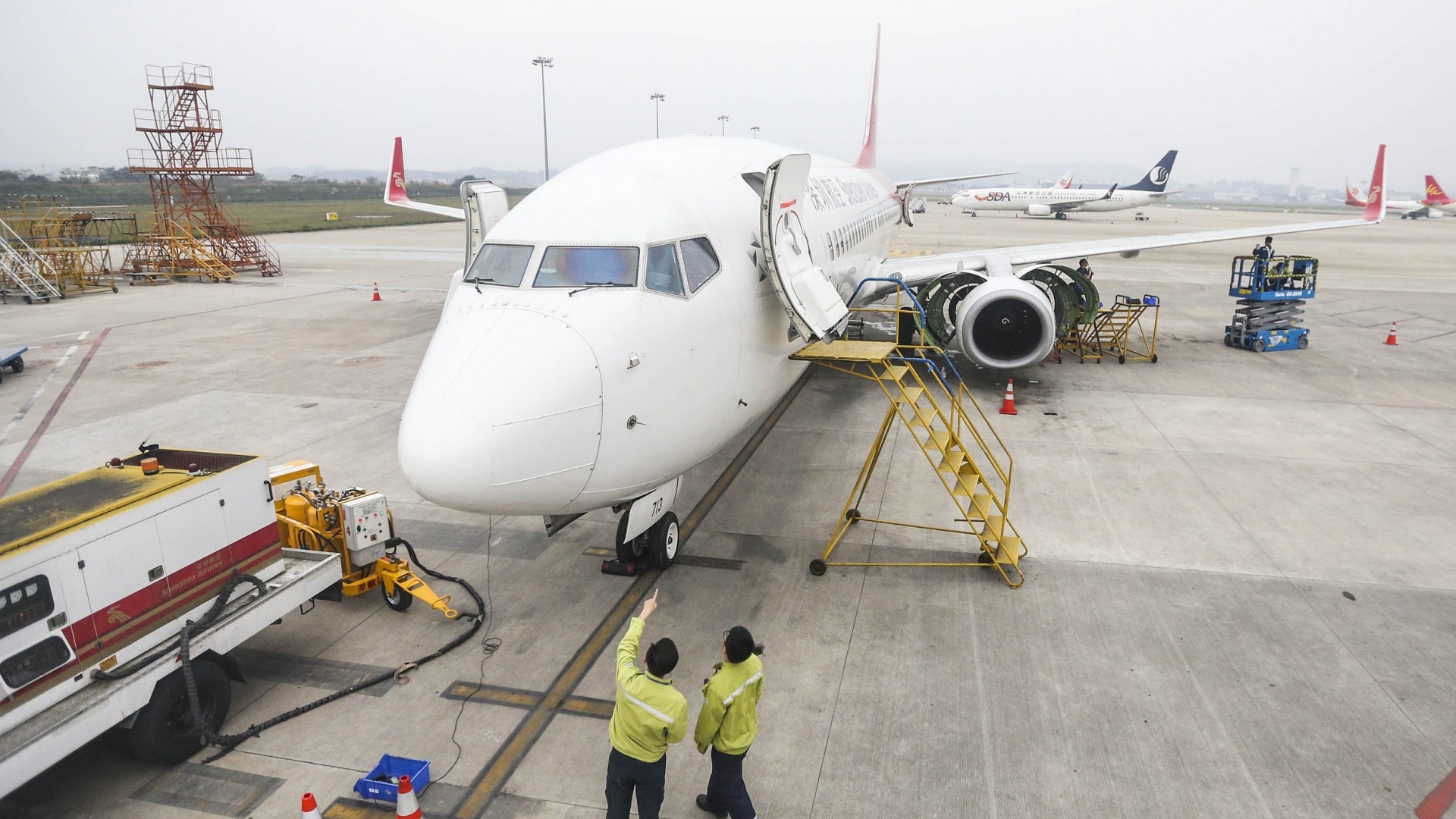 繼737max後波音737ng驚現裂痕可致飛機失控部分航空公司頒禁 香港01 世界專題 繼737max後波音737ng驚現裂痕可致飛機失控部分航空公司頒禁 香港01 世界專題
